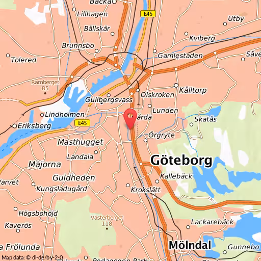 En personbil och en elspark är involverade i en olycka vid Fabriksgatan