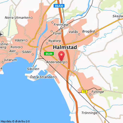 Blåljushändelse Grönevångsvägen Halmstad På Grönevångsvägen är det två bilister som kolliderar