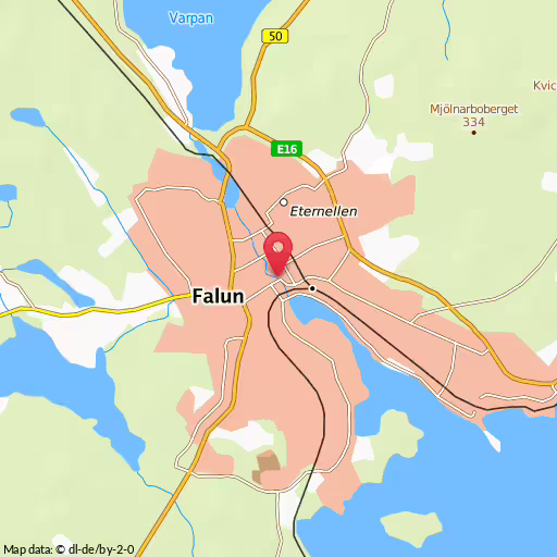 Blåljushändelse Hamngatan Falun Två trafikanter ar kolliderat i cirkulationsplatsen Östra Hamngatan