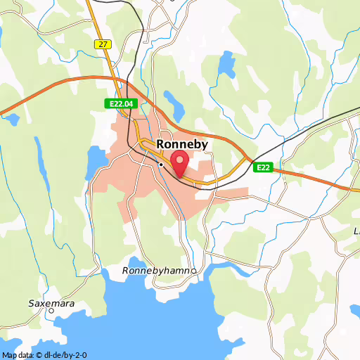 Blåljushändelse Karlskronavägen Ronneby En personbil kör in i en stolpe på Karlskronavägen