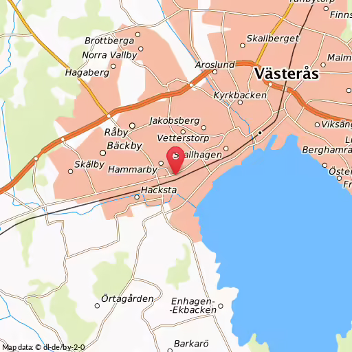 Två bilar i krock