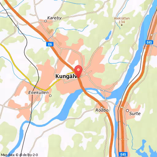 Blåljushändelse Kungälvsmotet Kungälv På E6, strax före Kungälvsmotet och i norrgående färdriktning, är tre fordon inblandade i en olycka