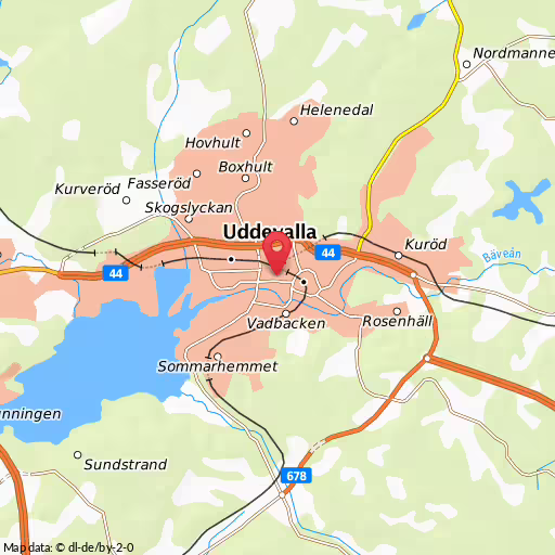 Blåljushändelse Lagerbergsgatan Uddevalla SOS larmar om en trafikolycka mellan en personbil och en cyklist på Lagerbergsgatan