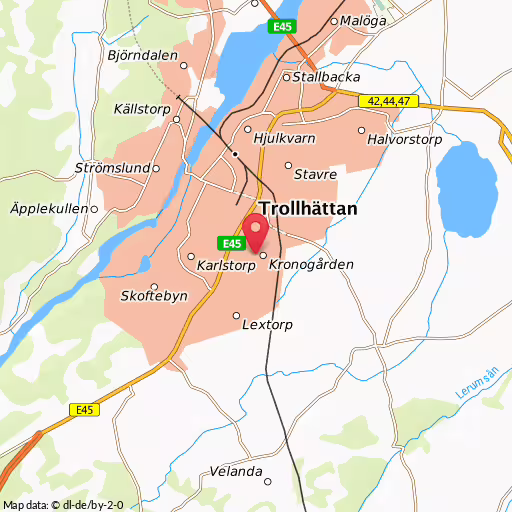 Flera anmälare ringer in till polisen om att större bråk på Lantmannavägen i Trollhättan