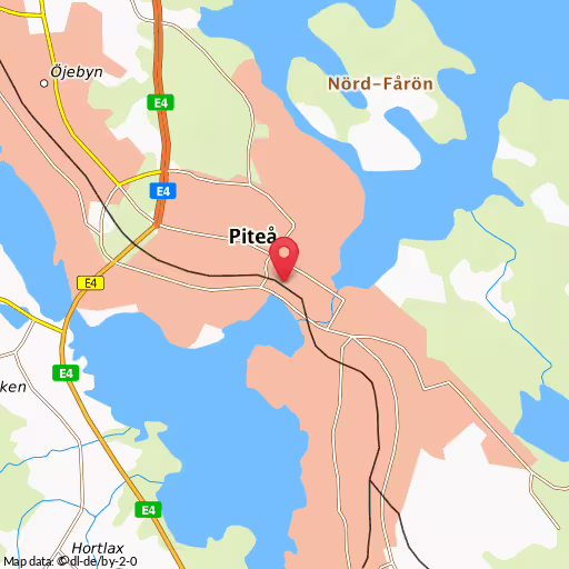 Blåljushändelse Forskarvägen,70-väg),storgatan,lillbrogatan Norrbottens län Norrbotten, ett urval av polisens arbete i trafiken