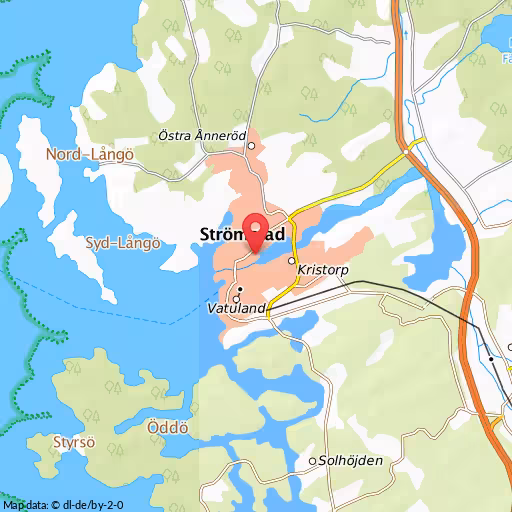 Blåljushändelse Oslovägen Strömstad En moped och en personbil är involverade i en olycka på Oslovägen