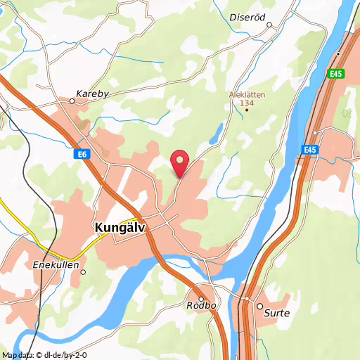 Blåljushändelse Romelandavägen Kungälv På Romelandavägen vid Skälebräcke är det två manliga bilister som kolliderar