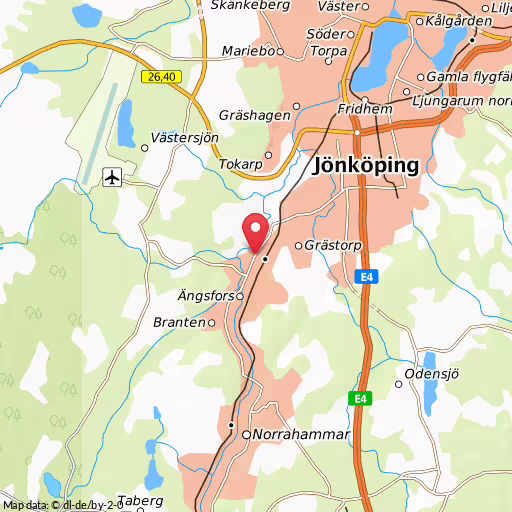 Blåljushändelse Stationsgatan Jönköping Sidokrock på Stationsgatan mellan två bilar