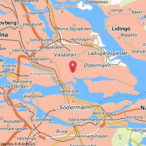 Blåljushändelse Styckjunkargatan Stockholm Polisen griper en man efter ett inbrott på Styckjunkargatan