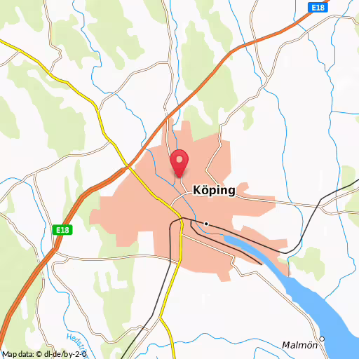 Blåljushändelse Tunadalsgatan Köping Motorcykel och personbil i trafikolycka